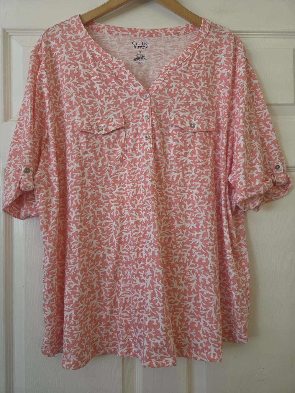 croft & barrow Coral and White Split-Neck Short Sleeve Tunic